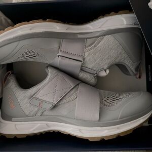 TIEM Slipstream - Indoor Cycling Shoe, SPD Compatible - Women's